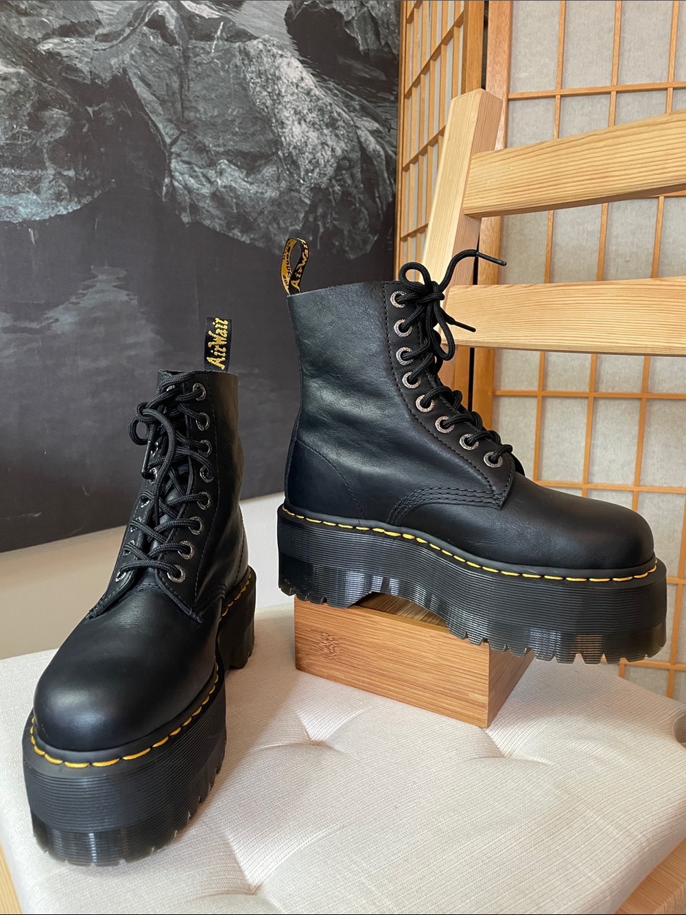 Dr. Martens 1460 Black Pascal Max boot in Pisa US Ladies 7